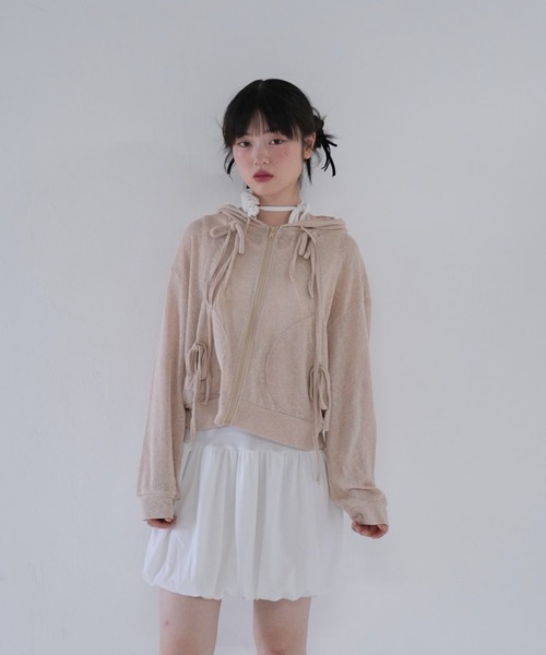 Uenui(ウニュイ)の「ドローストリングデザイン シアーパーカー(Tシャツ/カットソー・レディース・ホワイト/ピンク/ベージュ/ブラック/ブルー・FREE)」の1枚目の写真