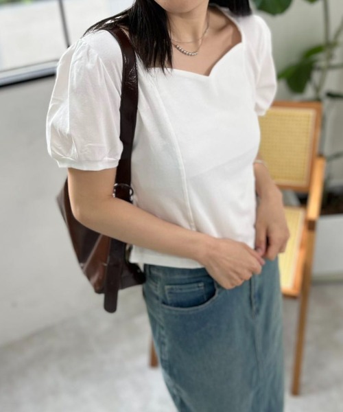 mebole(メボレ)の「バルーンオープンネックトップ(Tシャツ/カットソー・レディース・ブラック/ホワイト・FREE)」の5枚目の写真