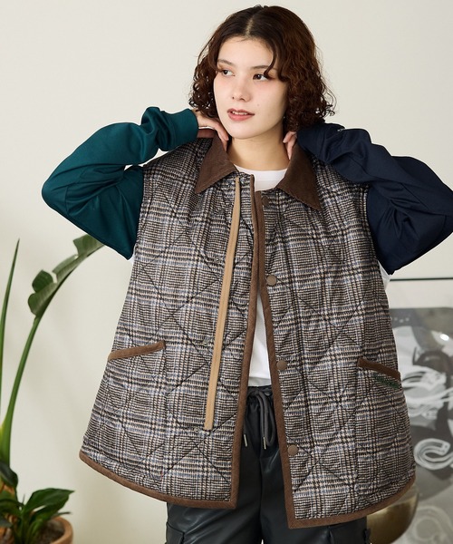 Vincent et Mireille（バンソンエミレイユ）の「Vincent et Mireille/バンソンエミレイユ RIDING VEST(PRINT) ライディングベスト(プリント) キルティングベスト（ベスト・メンズ・ベージュ・36）」の5枚目の写真