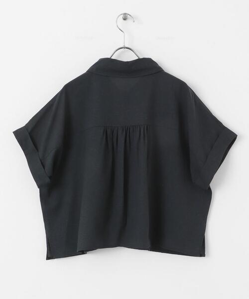 URBAN RESEARCH Sonny Label(アーバンリサーチサニーレーベル)の「リネン混クロップドドルマンシャツ(シャツ/ブラウス・レディース・オフホワイト/チャコールグレー/ベージュ・FREE)」の15枚目の写真