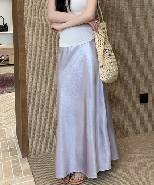 FREE STYLISTS(フリー スタイリスト)の「YUGA_YGMC Satin mermaid skirt(スカート・レディース・ラベンダー/シャンパン/ベビーピンク/ブラック/ライトブルー/オフホワイト・L/M)」の16枚目の写真