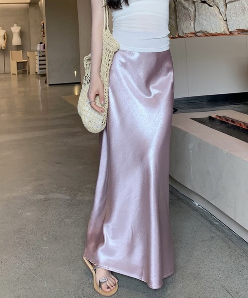 FREE STYLISTS(フリー スタイリスト)の「YUGA_YGMC Satin mermaid skirt(スカート・レディース・ラベンダー/シャンパン/ベビーピンク/ブラック/ライトブルー/オフホワイト・L/M)」の12枚目の写真