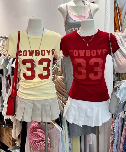 MEMECLE(メメクル)の「【 MEMECLE / メメクル 】33 プリントロゴ COWBOYS Tシャツ(Tシャツ/カットソー・レディース・イエロー/ネイビー/ホワイト/レッド/ピンク・FREE)」の9枚目の写真