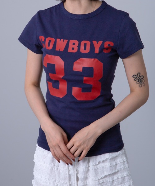 MEMECLE(メメクル)の「【 MEMECLE / メメクル 】33 プリントロゴ COWBOYS Tシャツ(Tシャツ/カットソー・レディース・イエロー/ネイビー/ホワイト/レッド/ピンク・FREE)」の13枚目の写真