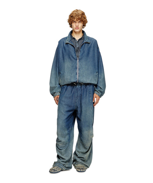 DIESEL(ディーゼル)の「メンズ デニムパンツ RELAXED D-PARI-S(デニムパンツ・メンズ・インディゴブルー・26inch/34inch/28inch/32inch/30inch)」の3枚目の写真