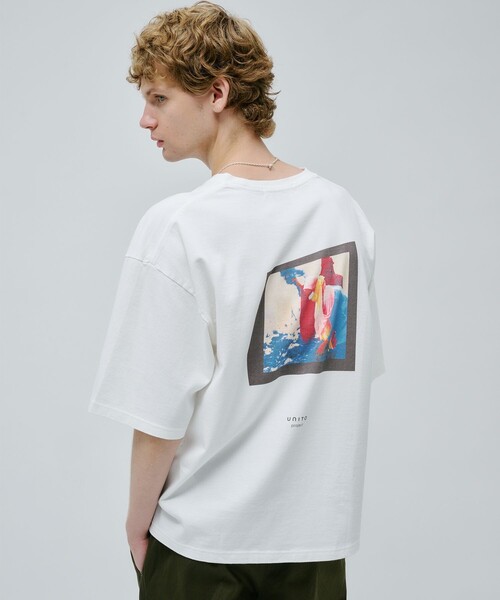 PUBLIC TOKYO(パブリックトウキョウ)の「UNITO サスティナブルフォトTEE(Tシャツ/カットソー・メンズ・ホワイト/パープル/ホワイト系その他/ワイン・1/2)」の21枚目の写真