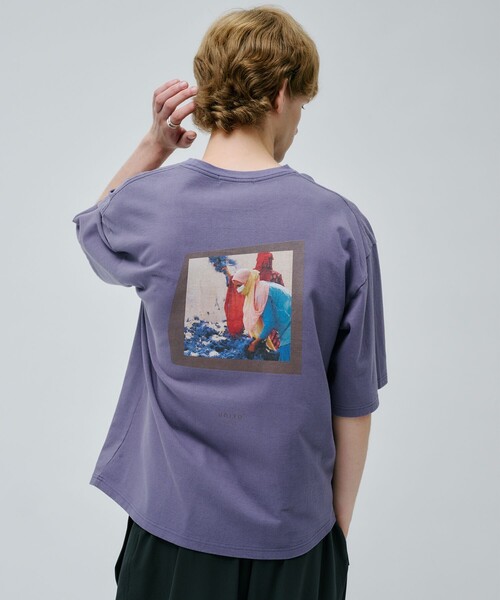 PUBLIC TOKYO(パブリックトウキョウ)の「UNITO サスティナブルフォトTEE(Tシャツ/カットソー・メンズ・ホワイト/パープル/ホワイト系その他/ワイン・1/2)」の9枚目の写真