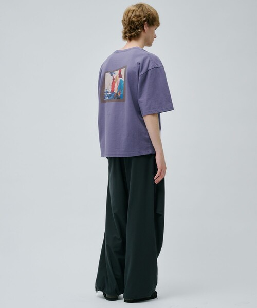 PUBLIC TOKYO(パブリックトウキョウ)の「UNITO サスティナブルフォトTEE(Tシャツ/カットソー・メンズ・ホワイト/パープル/ホワイト系その他/ワイン・1/2)」の5枚目の写真