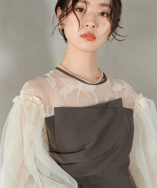 Kana(カナ)の「オーガンジー×チュール ボリューム袖 花柄 ビスチェ ドレス 結婚式 お呼ばれ オケージョン(ドレス・レディース・ブラック/ブラウン系1/グリーン系/ベージュ×ブラック・M)」の15枚目の写真