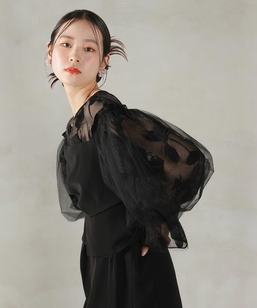 Kana(カナ)の「オーガンジー×チュール ボリューム袖 花柄 ビスチェ ドレス 結婚式 お呼ばれ オケージョン(ドレス・レディース・ブラック/ブラウン系1/グリーン系/ベージュ×ブラック・M)」の5枚目の写真