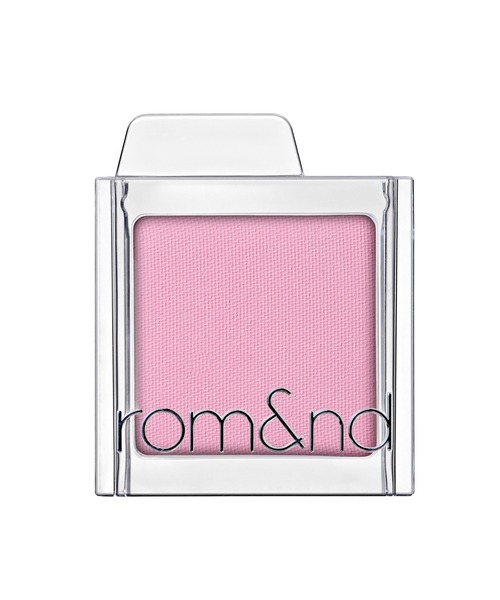 rom&nd（ロムアンド）の「rom&nd スライドインシングル（アイシャドウ・レディース・M09 BE HAZY/M07 SPRING LAVENDER/M06 SODA POP/G02 BUTTER RING/M18 PLAIN MOCHA/M11 CUSTARD/M17 PONY/M02 COOL VOLUMER/G05 NU METEOR/M04 JUICY MANGO/M05 MELON DEW/S15 GINGER/S07 PORCELAIN/M16 FIG WHIPPING/M08 PALE PEONY/G04 PURPLE LIT/S10 JAMBON PINK/S09 SALTY VANILLA/S08 PINK SHA/M15 NOTHING PEACH/M14 TOE SHOES/M13 GRAPE CREAM/M12 MARGARET/G01 SNOWY/G03 BUNNY CHAT/S06 SORBET WHIP/M19 MAUVE DOUGH/S02 RICH LEMON/S11 MASHED GRAPEFRUIT/S05 BUBBLY/M20 DAILY BUCKWHEAT/M21 WARM CARAMEL/M24 DUST/S01 GLAZE/M01 WARM VOLUMER/G06 CLOUD・FREE）」の19枚目の写真