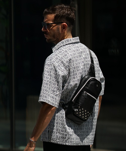 b*i様 PORTERブラック ボディバッグ スタッズ付き b*i様 PORTERブラック ボディバッグ スタッズ付き 吉田カバン PORTER