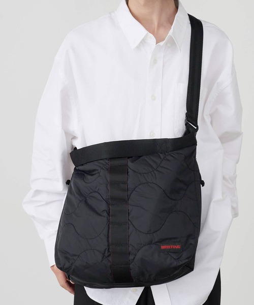 BRIEFING（ブリーフィング）の「BRIEFING/ブリーフィング QUILTED JUMPER M ショルダーバッグ（ショルダーバッグ・メンズ・ブラック/オリーブ・FREE）」の18枚目の写真