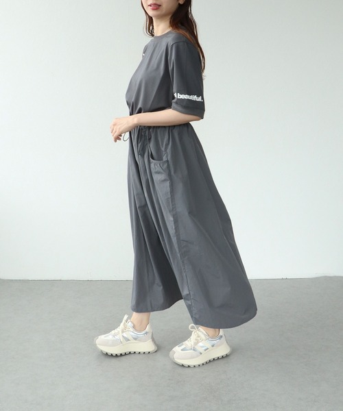 Cepica（セピカ）の「布帛切替ロゴカットワンピース（ワンピース・レディース・ベージュ/チャコールグレー・FREE）」の3枚目の写真