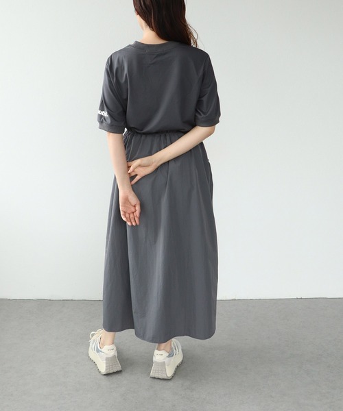 Cepica（セピカ）の「布帛切替ロゴカットワンピース（ワンピース・レディース・ベージュ/チャコールグレー・FREE）」の5枚目の写真