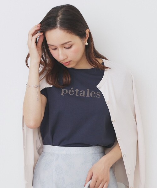 index(インデックス)の「《S-LLサイズ》フロッキーロゴTシャツ【接触冷感/UVケア/洗濯機洗い可】(Tシャツ/カットソー・レディース・オフホワイト/ネイビー/チャコールグレー・42/40/38/36)」の8枚目の写真