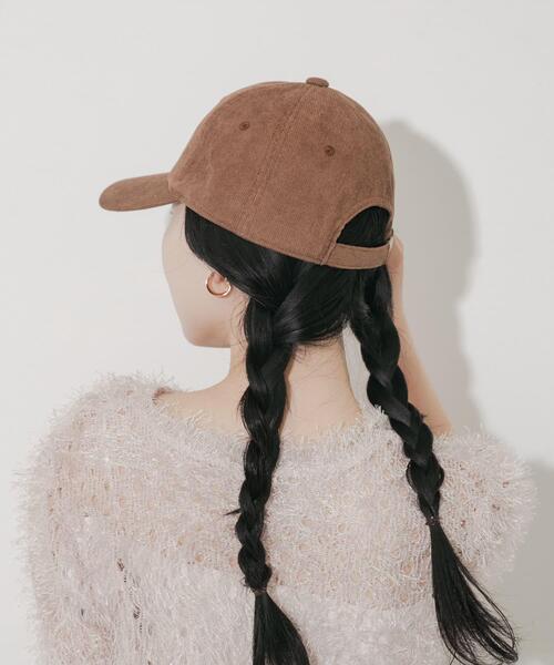 SMELLY（スメリー）の「コーデュロイロゴキャップ（キャップ・レディース・ベージュ/ネイビー/ブラウン・-）」の14枚目の写真