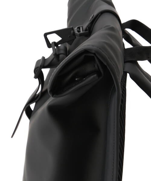 RAINS（レインズ）の「RAINS/レインズ/ロールトップリュックサック/13320（バックパック/リュック・メンズ・ブラック/ブラック系その他・F）」の18枚目の写真