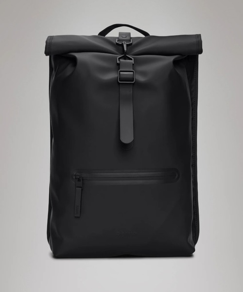 RAINS（レインズ）の「RAINS/レインズ/ロールトップリュックサック/13320（バックパック/リュック・メンズ・ブラック/ブラック系その他・F）」の4枚目の写真