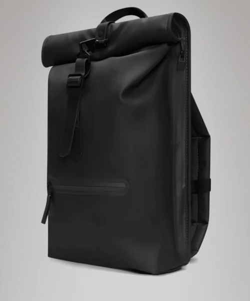 RAINS（レインズ）の「RAINS/レインズ/ロールトップリュックサック/13320（バックパック/リュック・メンズ・ブラック/ブラック系その他・F）」の5枚目の写真