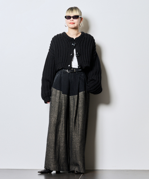 CITYSHOP(シティーショップ)の「GLEN FYNE 別注 CROPPED カーディガン(ニット/セーター・レディース・ブラック/ホワイト・FREE)」の9枚目の写真