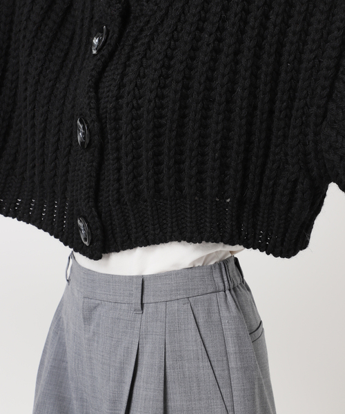 CITYSHOP(シティーショップ)の「GLEN FYNE 別注 CROPPED カーディガン(ニット/セーター・レディース・ブラック/ホワイト・FREE)」の16枚目の写真