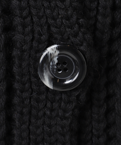 CITYSHOP(シティーショップ)の「GLEN FYNE 別注 CROPPED カーディガン(ニット/セーター・レディース・ブラック/ホワイト・FREE)」の17枚目の写真