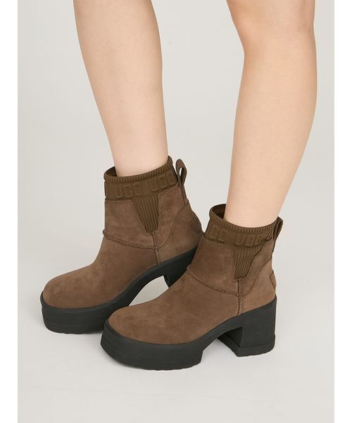 UGG（アグ）の「【UGG for emmi】MOXY CHELSEA（ブーツ・レディース・ブラウン・23/22/24/25）」の14枚目の写真