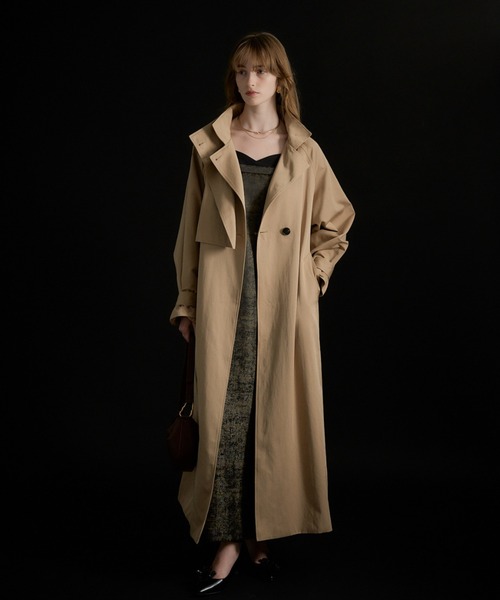 LE'RURE(リルアー)の「Over lap trench coat(トレンチコート・レディース・ベージュ/ダークネイビー・MEDIUM)」の3枚目の写真