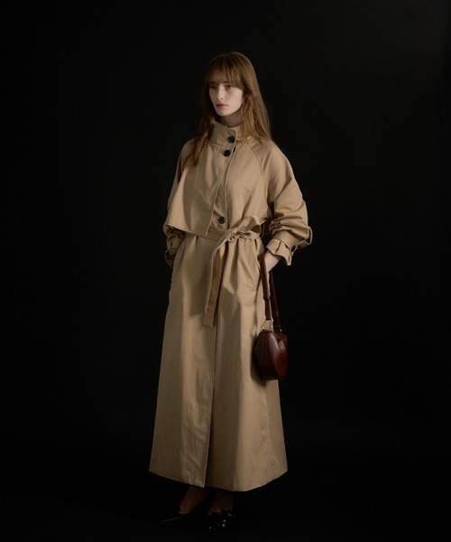 LE'RURE(リルアー)の「Over lap trench coat(トレンチコート・レディース・ベージュ/ダークネイビー・MEDIUM)」の18枚目の写真