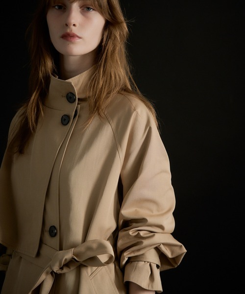 LE'RURE(リルアー)の「Over lap trench coat(トレンチコート・レディース・ベージュ/ダークネイビー・MEDIUM)」の21枚目の写真