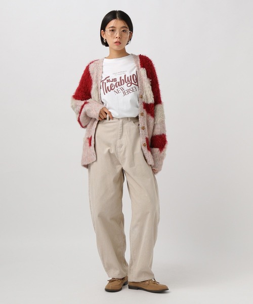 BAYFLOW（ベイフロー）の「[WEB限定]コーデュロイカーブパンツ（その他パンツ・レディース・ダークブラウン/アイボリー・SMALL/MEDIUM）」の5枚目の写真