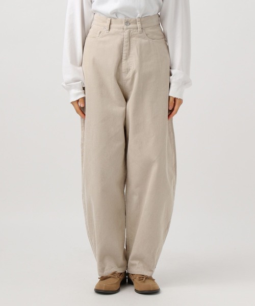 BAYFLOW（ベイフロー）の「[WEB限定]コーデュロイカーブパンツ（その他パンツ・レディース・ダークブラウン/アイボリー・SMALL/MEDIUM）」の11枚目の写真