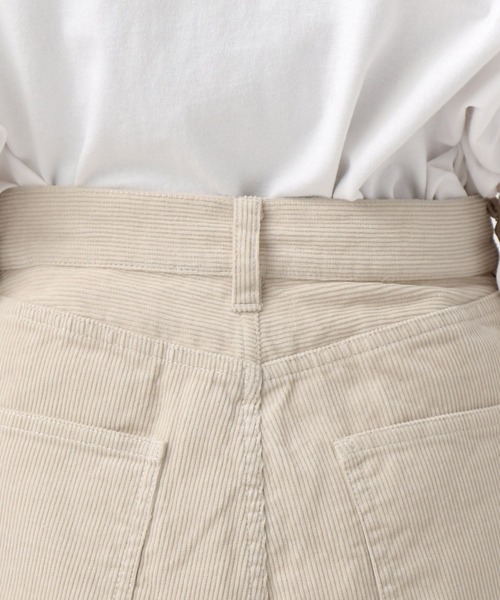 BAYFLOW（ベイフロー）の「[WEB限定]コーデュロイカーブパンツ（その他パンツ・レディース・ダークブラウン/アイボリー・SMALL/MEDIUM）」の17枚目の写真