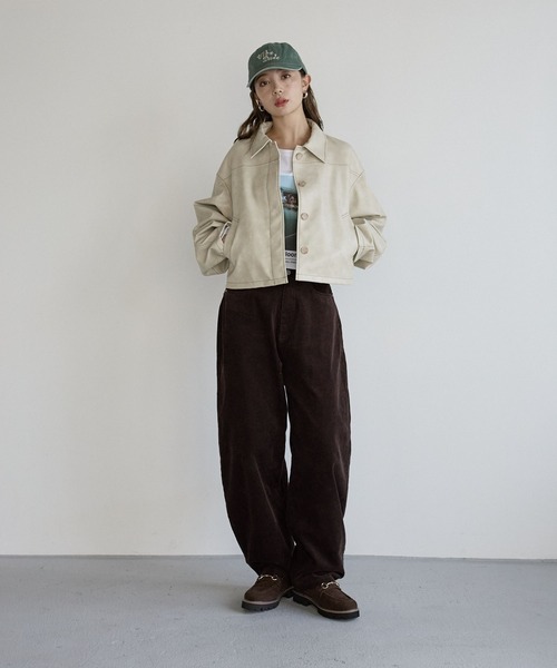 BAYFLOW（ベイフロー）の「[WEB限定]コーデュロイカーブパンツ（その他パンツ・レディース・ダークブラウン/アイボリー・SMALL/MEDIUM）」の21枚目の写真