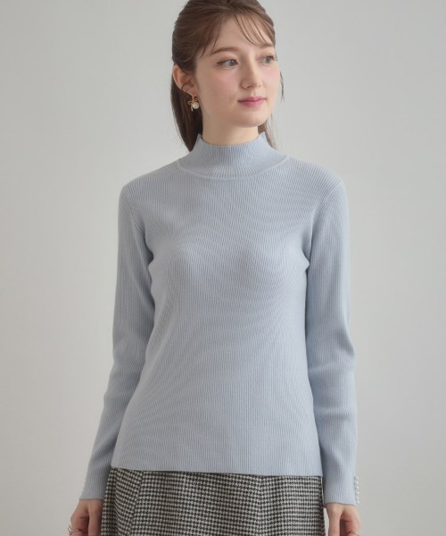 couture brooch（クチュールブローチ）の「【多機能・フェミニン】パール調リブニット（ニット/セーター・レディース・ブラック/レッド系1/サックスブルー/オフホワイト/グレー/ワインレッド・36/38/42）」の12枚目の写真