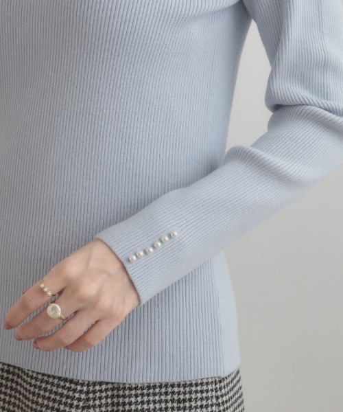 couture brooch（クチュールブローチ）の「【多機能・フェミニン】パール調リブニット（ニット/セーター・レディース・ブラック/レッド系1/サックスブルー/オフホワイト/グレー/ワインレッド・36/38/42）」の17枚目の写真