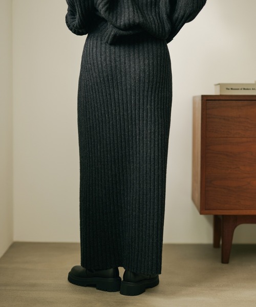 LAULEN(ローレン)の「wool wide lib knit set up /ウールワイドリブニットセットアップ(セットアップ・レディース・チャコールグレー/ライトブルー・FREE)」の18枚目の写真