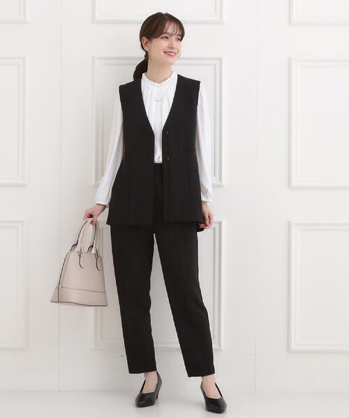 SHOO・LA・RUE(シューラルー)の「【洗濯機可/セットアップ可/S-3L】きちんと楽に。カットジョーゼット テーパードパンツ(その他パンツ・レディース・ネイビー/ナチュラル/ブラック・01/02/03/04/05)」の6枚目の写真