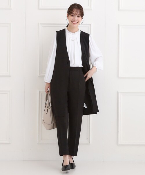 SHOO・LA・RUE(シューラルー)の「【洗濯機可/セットアップ可/S-3L】きちんと楽に。カットジョーゼット テーパードパンツ(その他パンツ・レディース・ネイビー/ナチュラル/ブラック・01/02/03/04/05)」の7枚目の写真