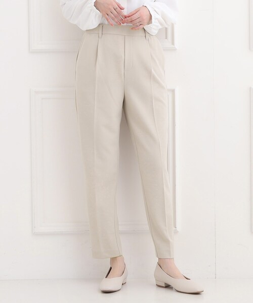 SHOO・LA・RUE(シューラルー)の「【洗濯機可/セットアップ可/S-3L】きちんと楽に。カットジョーゼット テーパードパンツ(その他パンツ・レディース・ネイビー/ナチュラル/ブラック・01/02/03/04/05)」の10枚目の写真