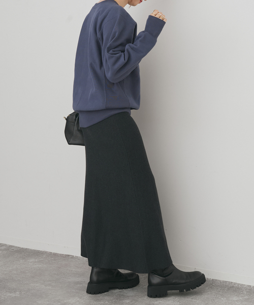 Spick & Span（スピックアンドスパン）の「Champion /チャンピオン REVERSE WEAVE クルーネックスウェット（スウェット・レディース・アイボリー/イエロー/ネイビー・MEDIUM）」の18枚目の写真