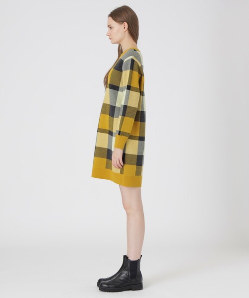 BLUE LABEL CRESTBRIDGE(ブルーレーベルクレストブリッジ)の「クレストブリッジチェックウーリージャカードドレス(ワンピース・レディース・レッド/イエロー系その他3/ブラック・38)」の12枚目の写真