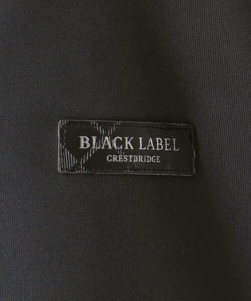 BLACK LABEL CRESTBRIDGE(ブラックレーベル・クレストブリッジ)の「エアリークレストブリッジチェックパデッドパーカー(パーカー・メンズ・ブラック/ベージュ系その他5・M/L/XL)」の10枚目の写真