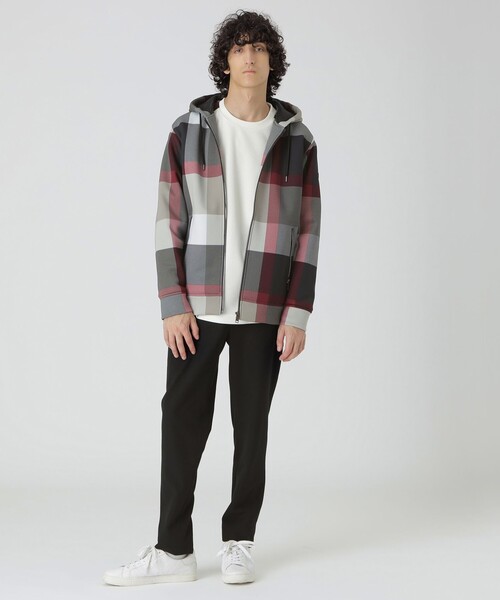 BLACK LABEL CRESTBRIDGE(ブラックレーベル・クレストブリッジ)の「エアリークレストブリッジチェックパデッドパーカー(パーカー・メンズ・ブラック/ベージュ系その他5・M/L/XL)」の8枚目の写真