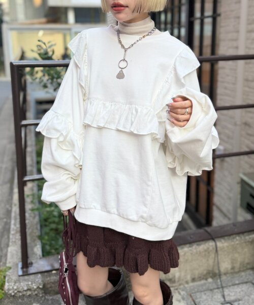 w closet（ダブルクローゼット）の「フリルBIGスウェット（Tシャツ/カットソー・レディース・グレー/イエロー/ブラック/アイボリー/ブルー・FREE）」の11枚目の写真