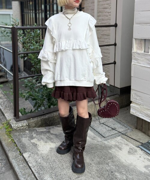 w closet（ダブルクローゼット）の「フリルBIGスウェット（Tシャツ/カットソー・レディース・グレー/イエロー/ブラック/アイボリー/ブルー・FREE）」の12枚目の写真