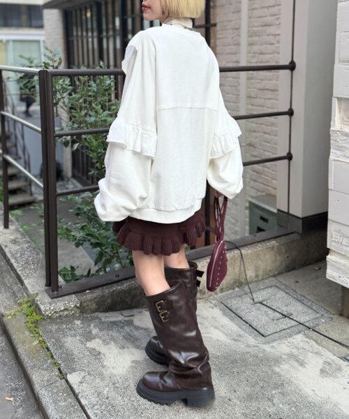 w closet（ダブルクローゼット）の「フリルBIGスウェット（Tシャツ/カットソー・レディース・グレー/イエロー/ブラック/アイボリー/ブルー・FREE）」の13枚目の写真