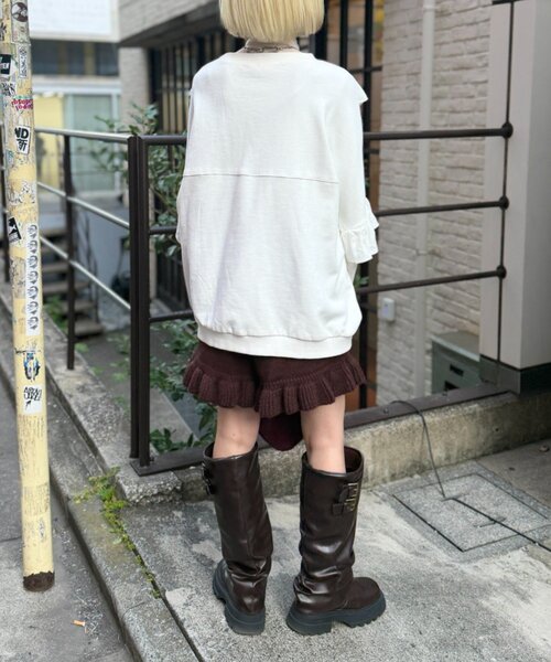 w closet（ダブルクローゼット）の「フリルBIGスウェット（Tシャツ/カットソー・レディース・グレー/イエロー/ブラック/アイボリー/ブルー・FREE）」の14枚目の写真