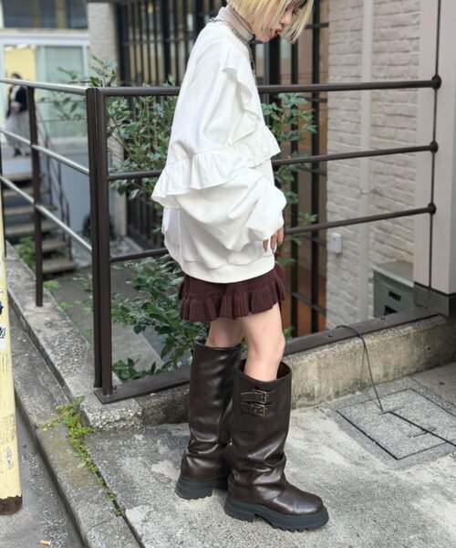 w closet（ダブルクローゼット）の「フリルBIGスウェット（Tシャツ/カットソー・レディース・グレー/イエロー/ブラック/アイボリー/ブルー・FREE）」の15枚目の写真